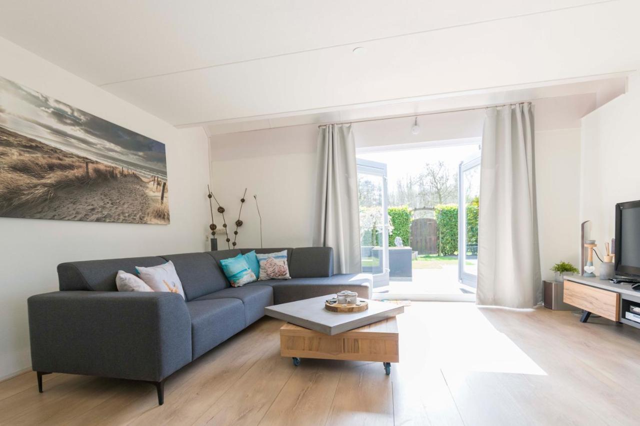 וומלדינגה Vakantiehuis Op Villapark Oesterbaai Aan Zee , Met Speeltuin Grenzend Aan De Tuin מראה חיצוני תמונה