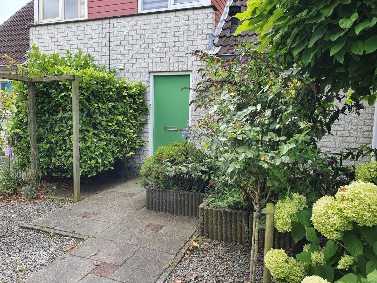 וומלדינגה Vakantiehuis Op Villapark Oesterbaai Aan Zee , Met Speeltuin Grenzend Aan De Tuin מראה חיצוני תמונה